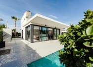 How to Invest in Overseas Real Estate: Strategies and Tips