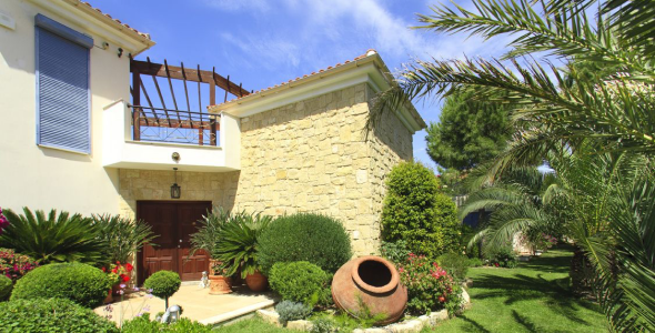 <h2>How much does property in Cyprus cost?</h2>